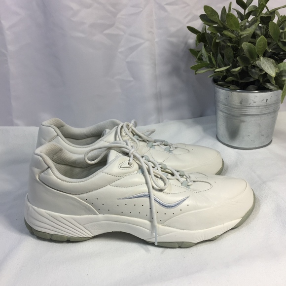 propet women's walking shoes